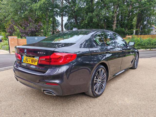 2017 BMW 5 Series 2.0 530e M Sport 4dr Auto