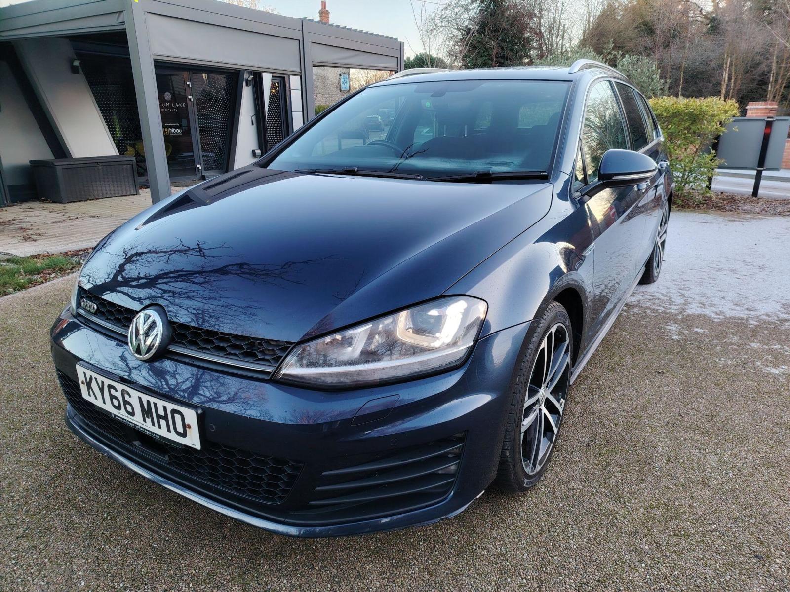 2016 Volkswagen Golf