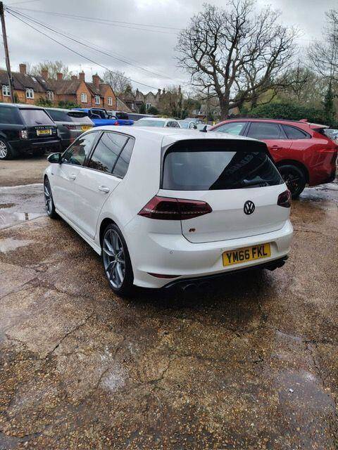 2016 Volkswagen Golf 2.0 TSI R 5dr DSG