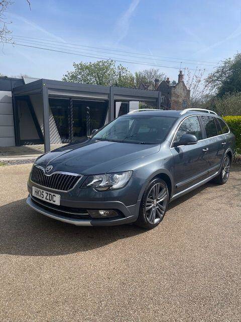 Skoda Superb 2.0 TDI CR 140 Outdoor Plus 4X4 5dr Estate Diesel GREY