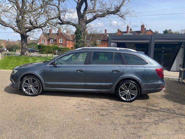 2015 Skoda Superb 2.0 TDI CR 140 Outdoor Plus 4X4 5dr