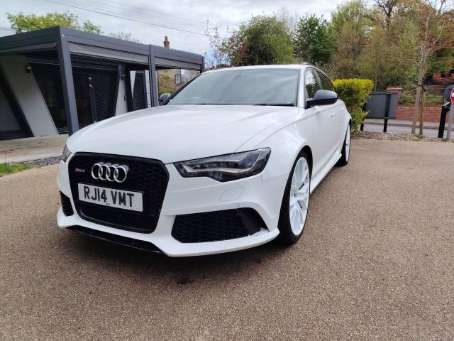 Audi RS6 Avant 4.0T FSI V8 Bi-Turbo RS6 Quattro 5dr Tip Auto Estate Petrol WHITE