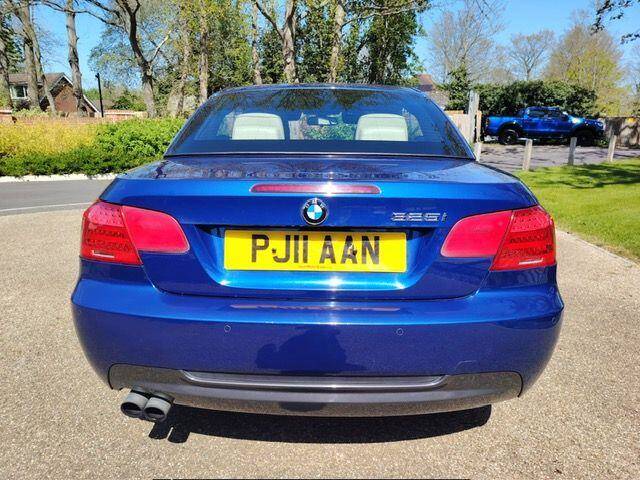 2011 BMW 3 Series 3.0 325i M Sport 2dr Step Auto