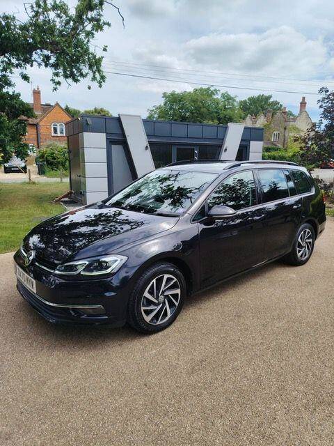 Volkswagen Golf 1.5 TSI EVO 150 Match Edition 5dr DSG Estate Petrol BLACK