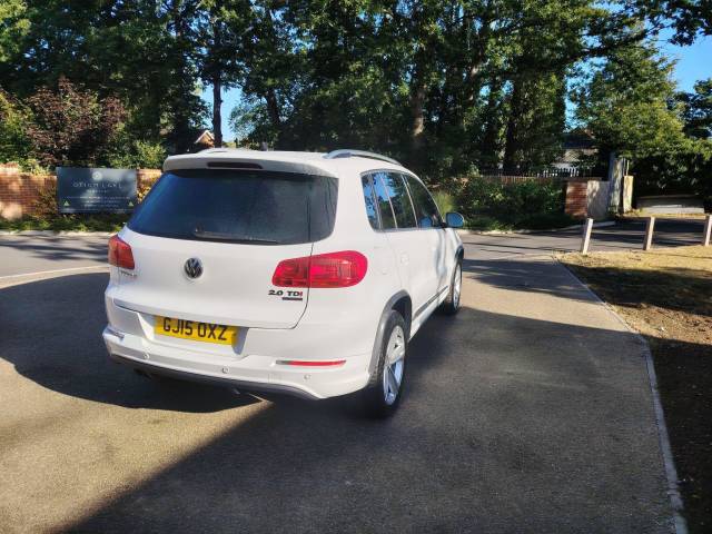 2015 Volkswagen Tiguan 2.0 TDi BlueMotion Tech R-Line 177 5dr DSG